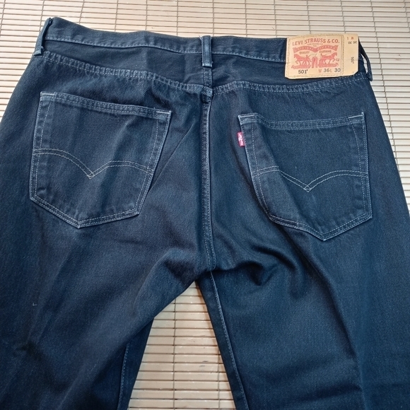 Levi's 501xx men's black jeans. Button fly. Sz 36x30. B101 6pm - Picture 5 of 9